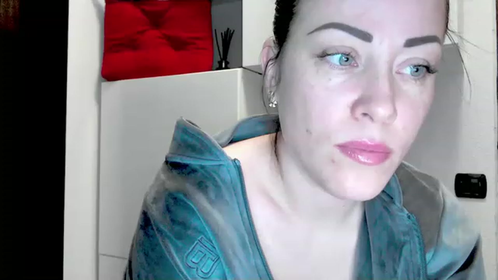 Gallery image thumbnail from BeYourself_7's myfreecams stream on, 03/31/2023, 14:37 image 6 of 20