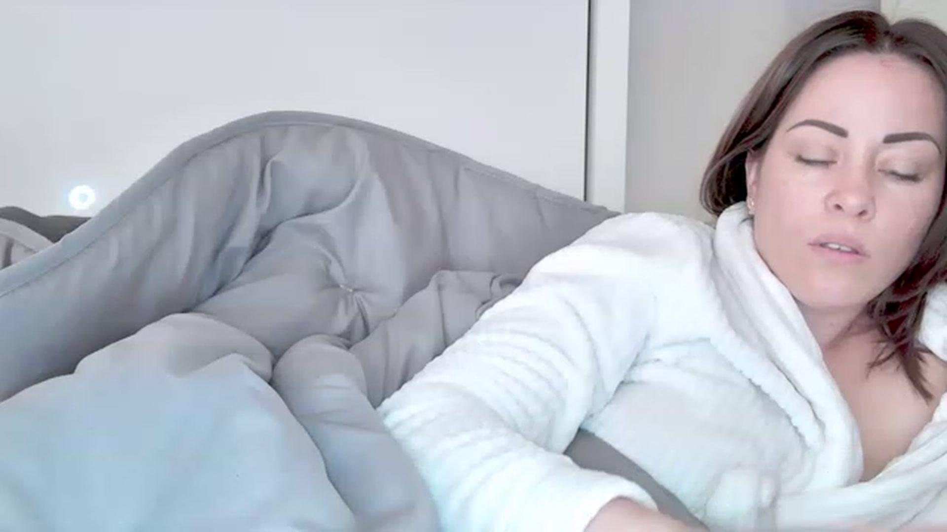 Gallery image thumbnail from BeYourself_7's myfreecams stream on, 04/13/2023, 14:31 image 12 of 20