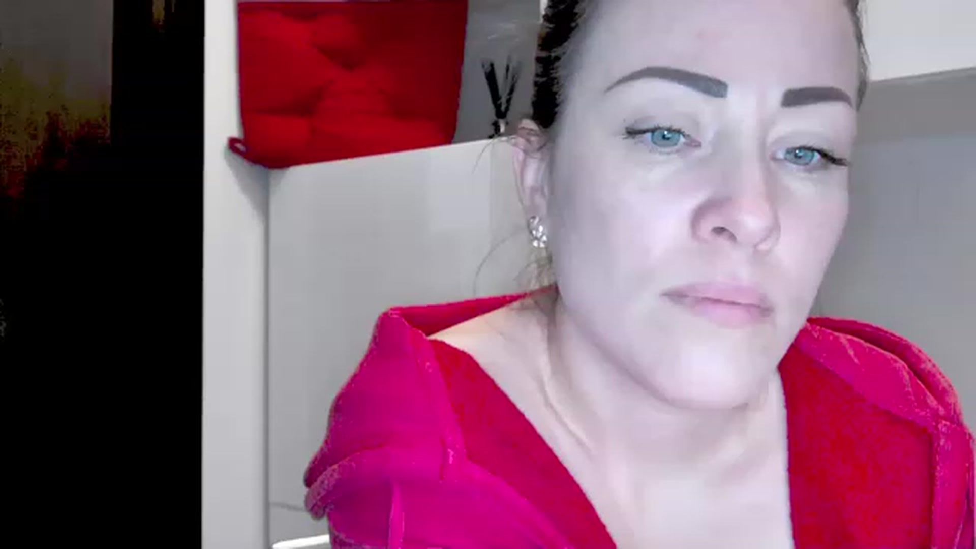 Gallery image thumbnail from BeYourself_7's myfreecams stream on, 05/03/2023, 15:09 image 20 of 20