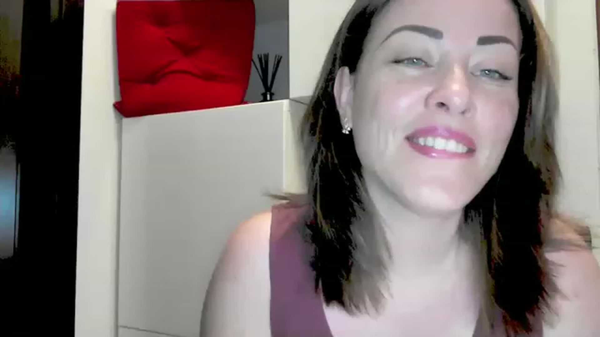 Gallery image thumbnail from BeYourself_7's myfreecams stream on, 06/12/2023, 14:27 image 12 of 20