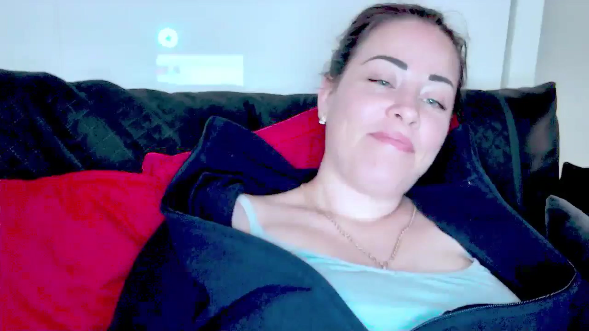 Gallery image thumbnail from BeYourself_7's myfreecams stream on, 12/05/2023, 16:10 image 13 of 20