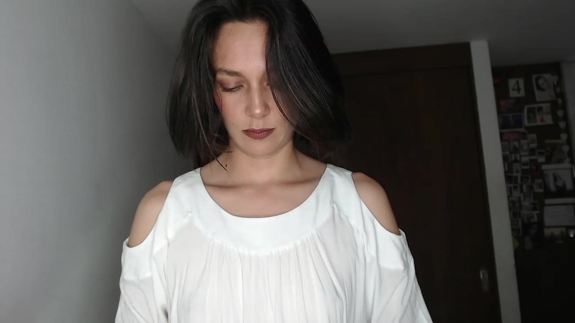 Gallery image thumbnail from Be__Licious's myfreecams stream on, 11/27/2022, 01:01 image 9 of 20