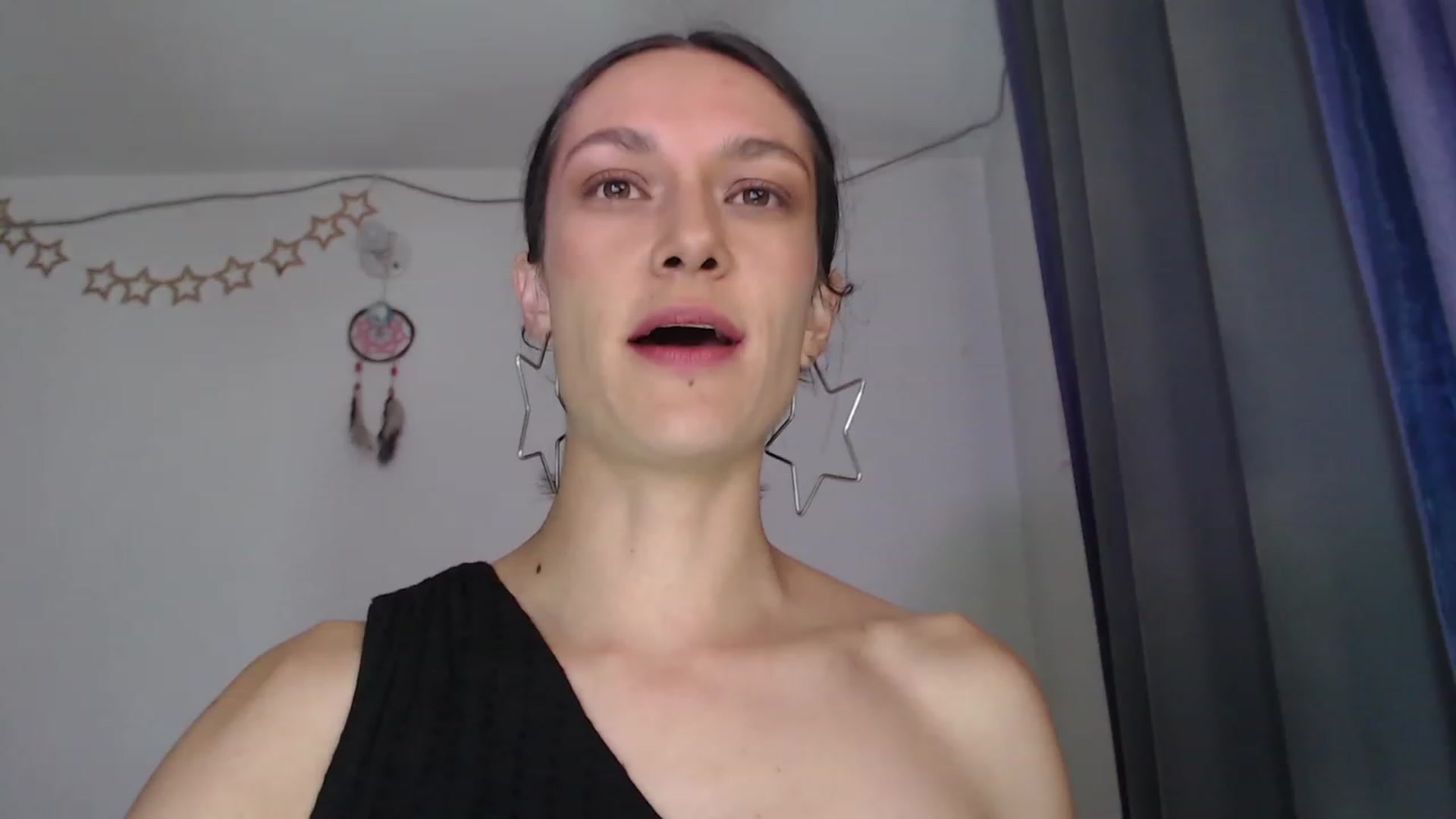 Gallery image thumbnail from Be__Licious's myfreecams stream on, 01/26/2023, 03:10 image 9 of 20