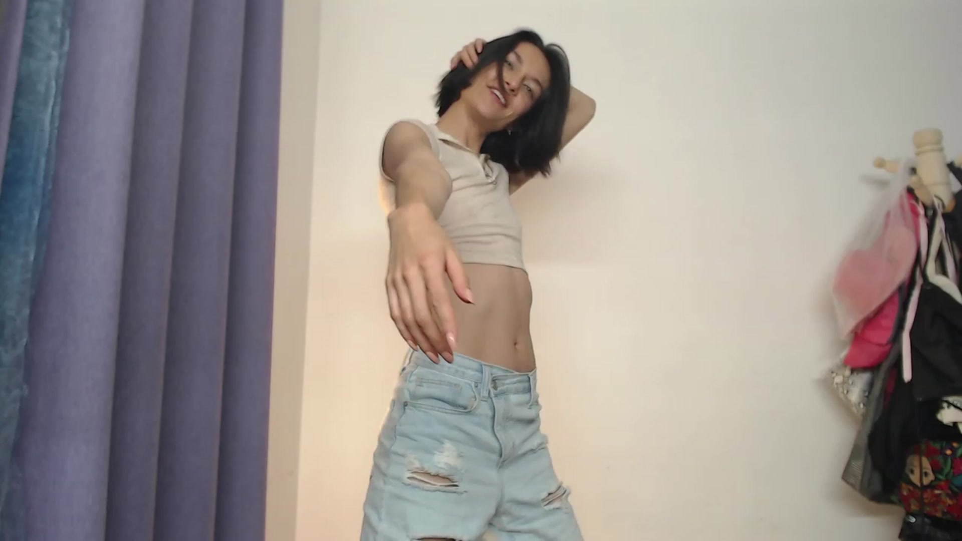 Gallery image thumbnail from Be__Licious's myfreecams stream on, 03/28/2023, 01:40 image 2 of 20