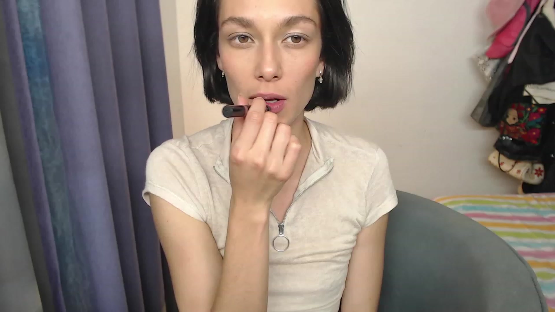Gallery image thumbnail from Be__Licious's myfreecams stream on, 03/28/2023, 01:40 image 14 of 20