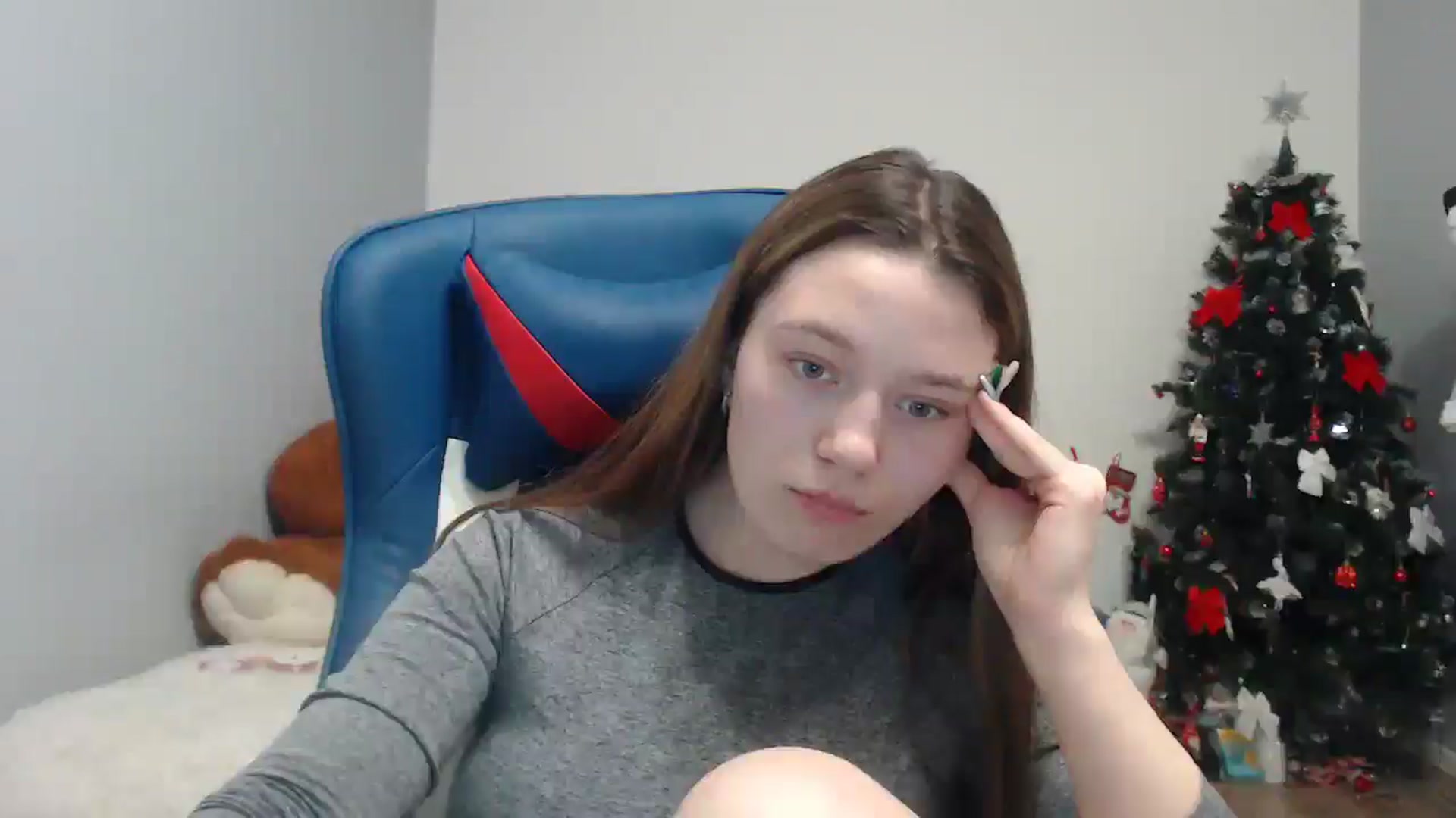 Gallery image thumbnail from Be_beauty's myfreecams stream on, 12/24/2024, 19:45 image 15 of 20