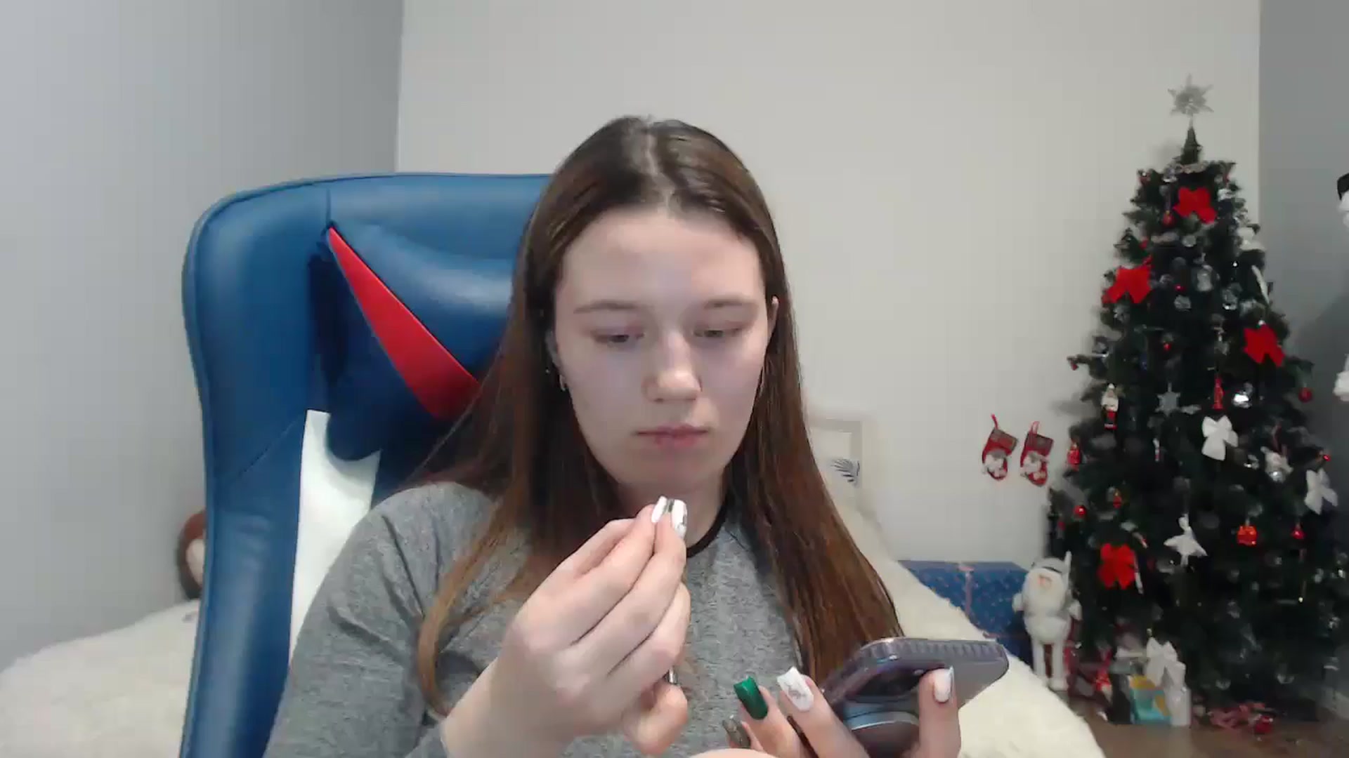 Gallery image thumbnail from Be_beauty's myfreecams stream on, 12/24/2024, 19:45 image 18 of 20