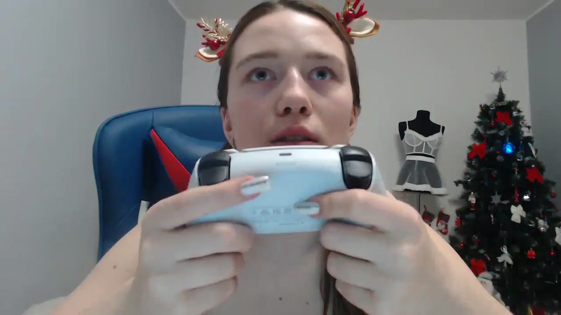Gallery image thumbnail from Be_beauty's myfreecams stream on, 12/25/2024, 21:04 image 10 of 20
