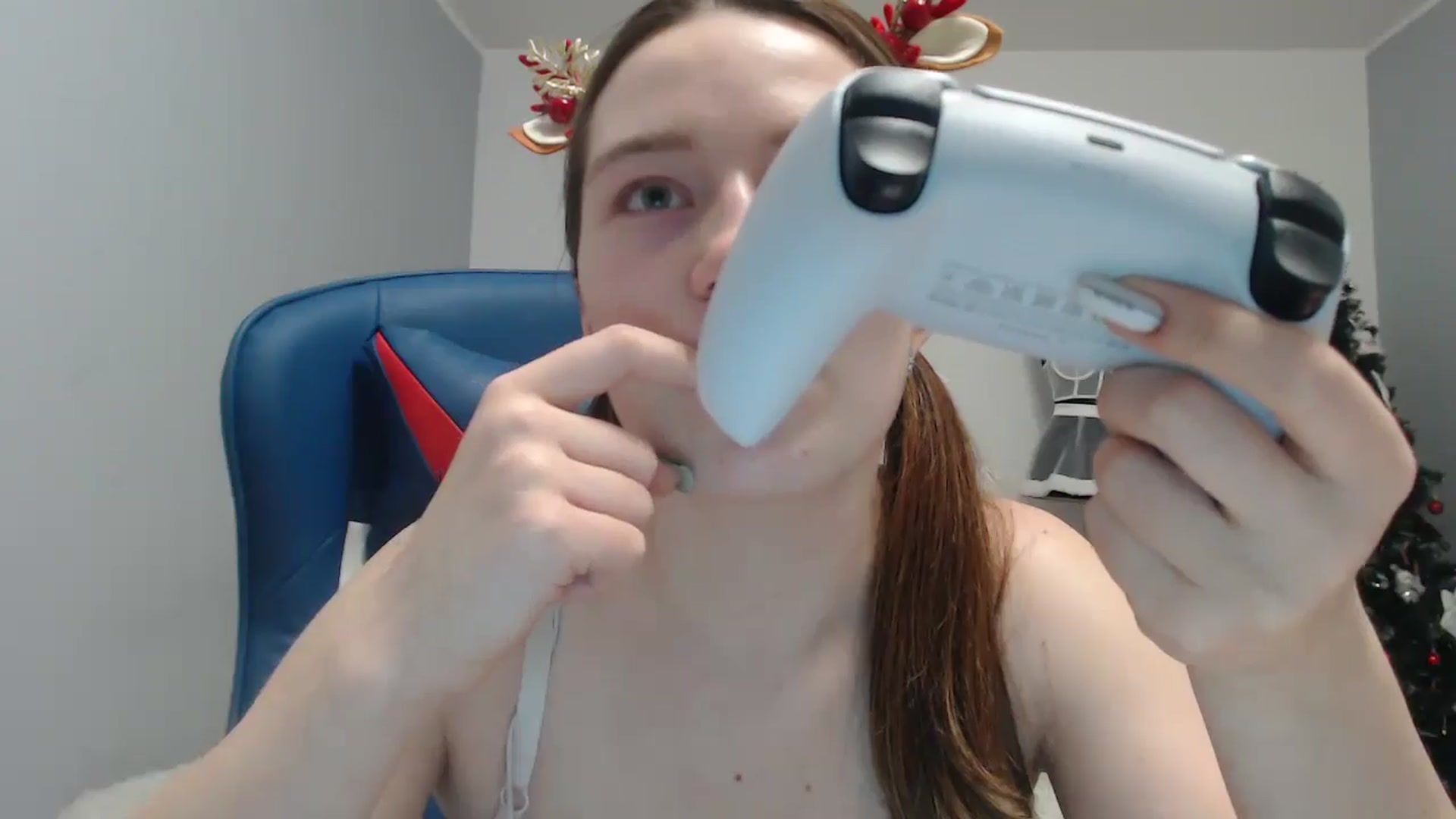 Gallery image thumbnail from Be_beauty's myfreecams stream on, 12/25/2024, 21:04 image 19 of 20