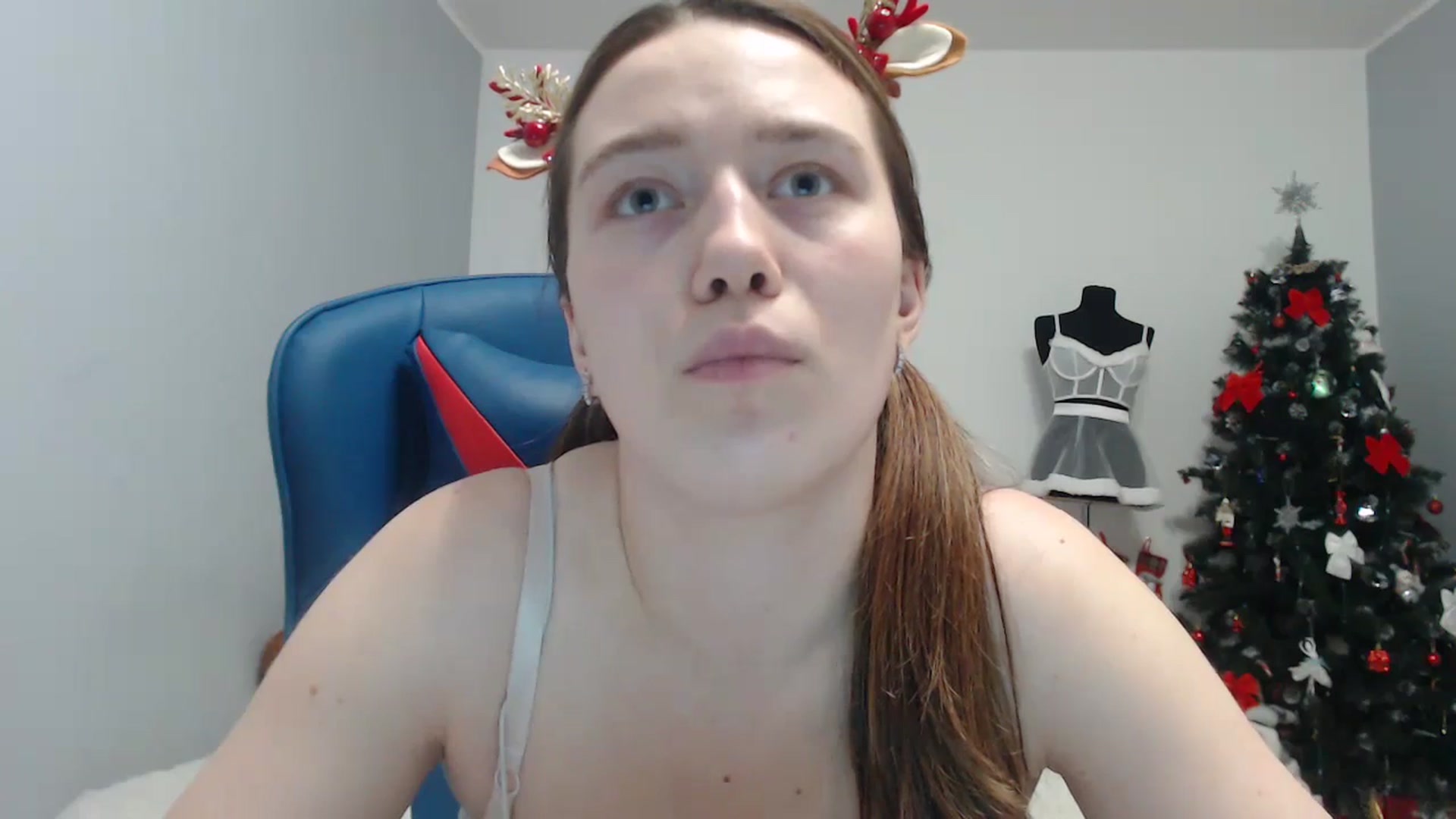 Gallery image thumbnail from Be_beauty's myfreecams stream on, 12/25/2024, 21:04 image 13 of 20