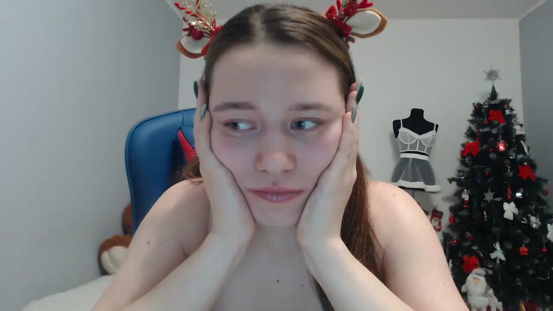 Gallery image thumbnail from Be_beauty's myfreecams stream on, 12/25/2024, 21:04 image 7 of 20