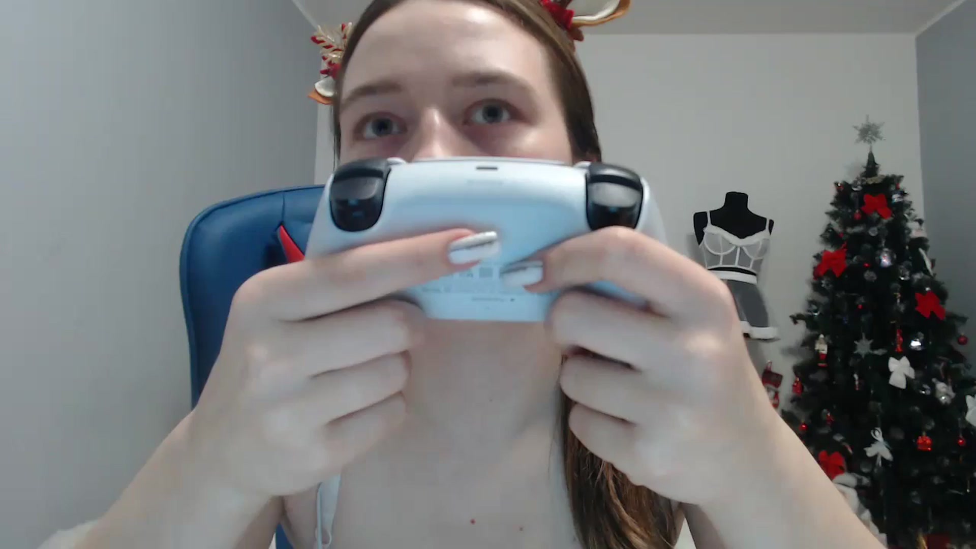 Gallery image thumbnail from Be_beauty's myfreecams stream on, 12/25/2024, 21:04 image 14 of 20