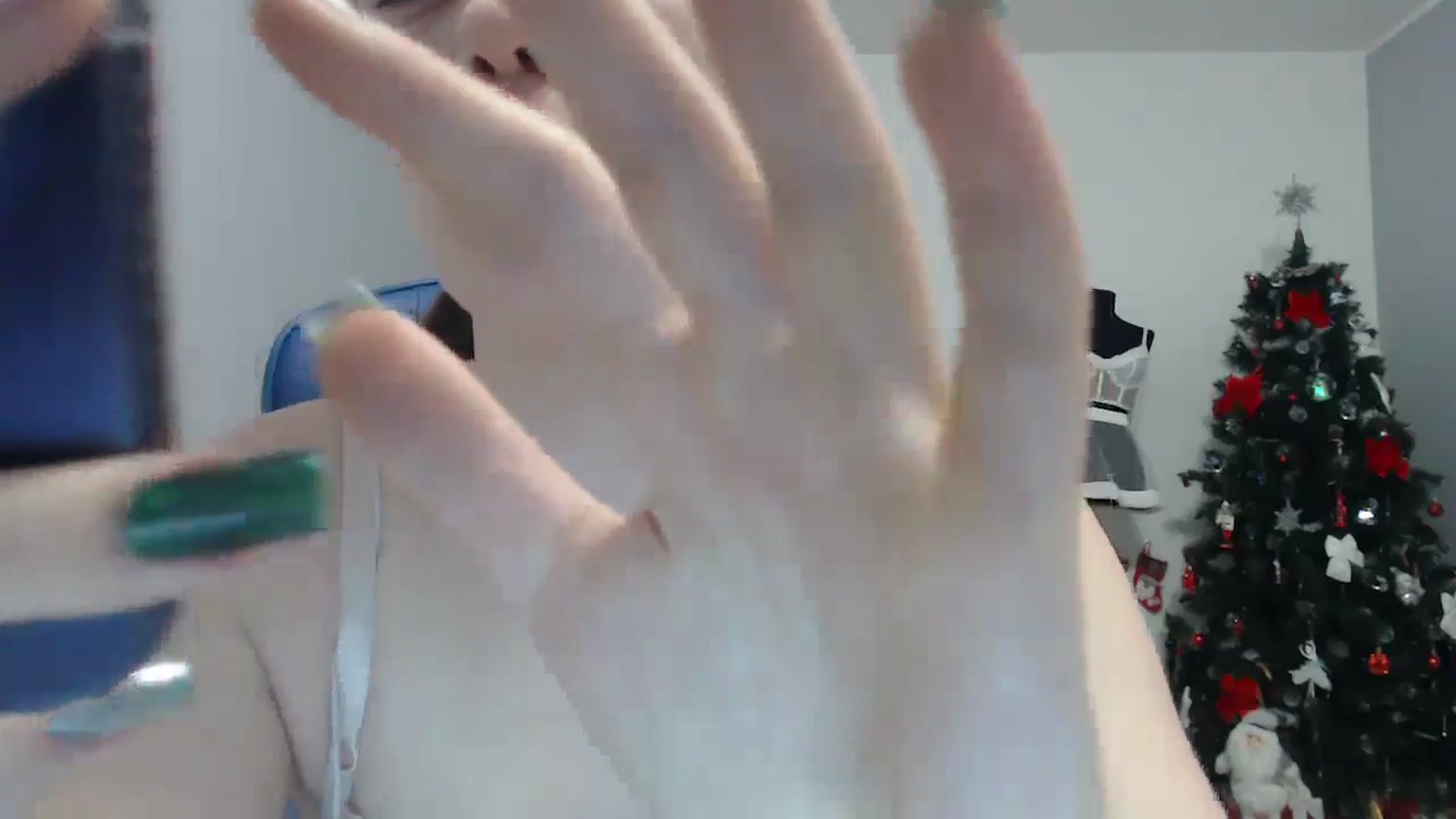 Gallery image thumbnail from Be_beauty's myfreecams stream on, 12/25/2024, 21:04 image 16 of 20