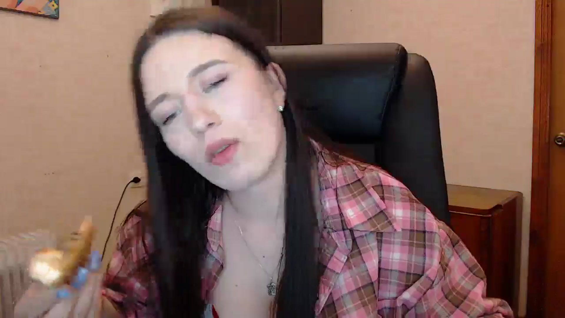 Gallery image thumbnail from Be_beauty's myfreecams stream on, 04/25/2026, 20:22 image 15 of 20