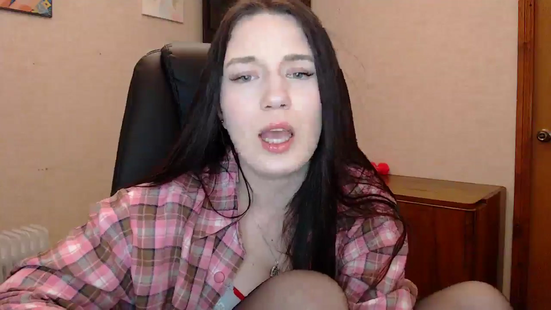 Gallery image thumbnail from Be_beauty's myfreecams stream on, 04/25/2026, 20:22 image 4 of 20