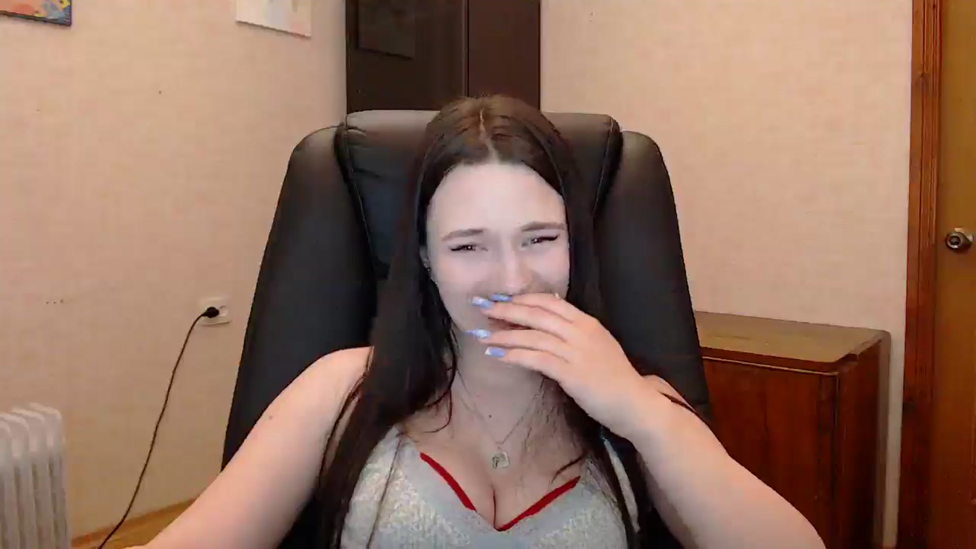 Gallery image thumbnail from Be_beauty's myfreecams stream on, 04/25/2026, 21:49 image 6 of 20