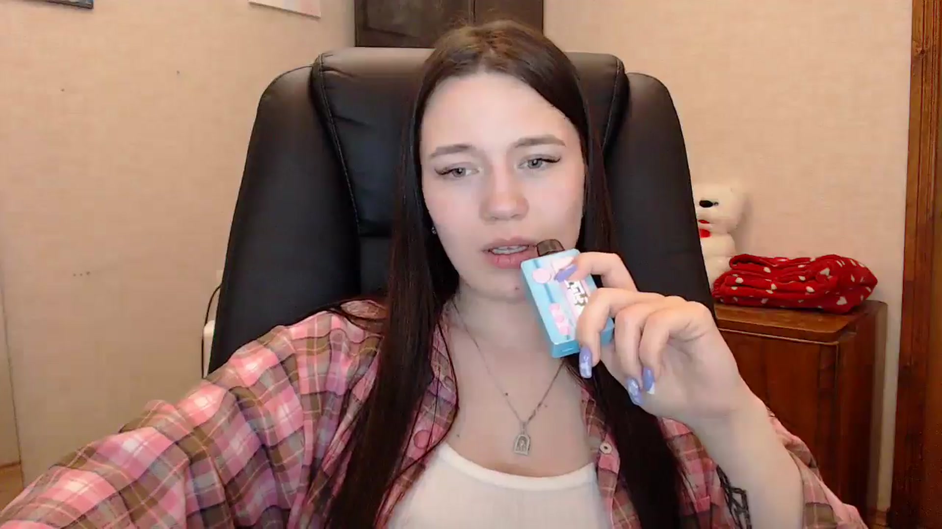 Gallery image thumbnail from Be_beauty's myfreecams stream on, 04/26/2026, 21:49 image 19 of 20