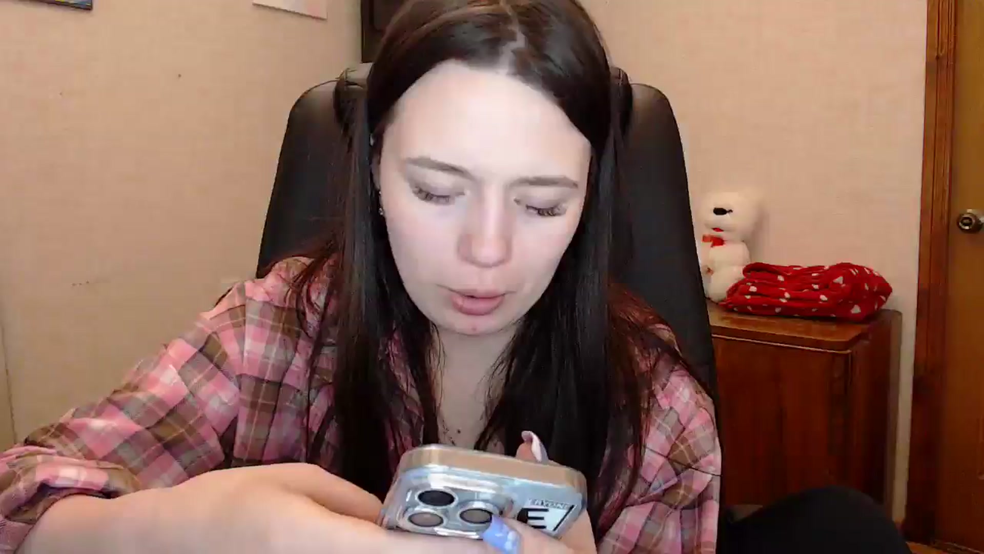 Gallery image thumbnail from Be_beauty's myfreecams stream on, 04/26/2026, 21:49 image 7 of 20