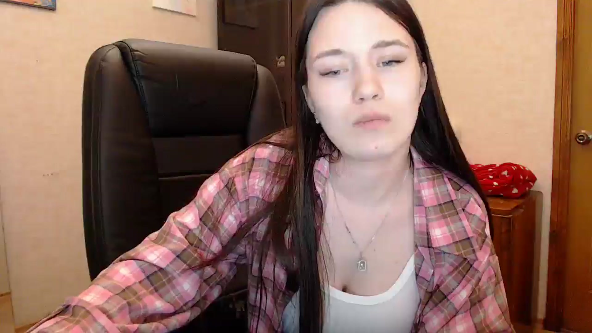 Gallery image thumbnail from Be_beauty's myfreecams stream on, 04/26/2026, 21:49 image 5 of 20