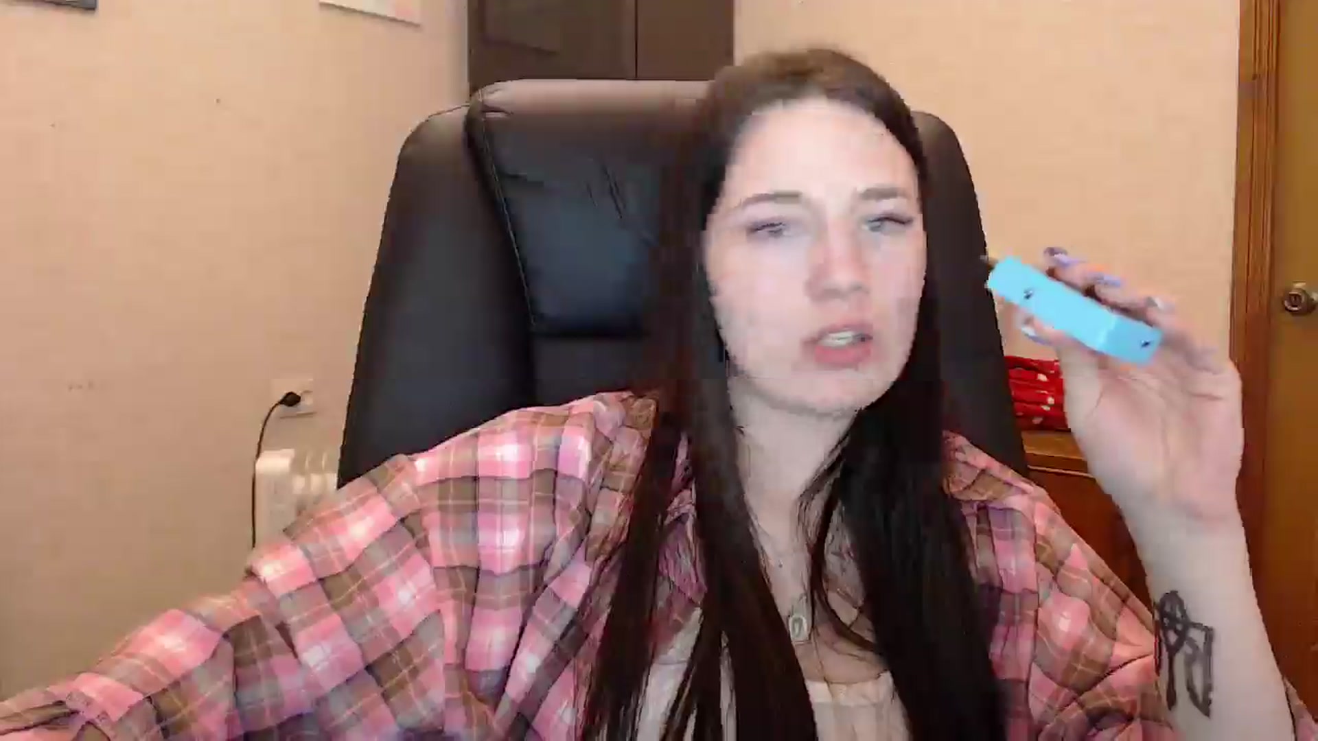 Gallery image thumbnail from Be_beauty's myfreecams stream on, 04/26/2026, 23:06 image 5 of 20