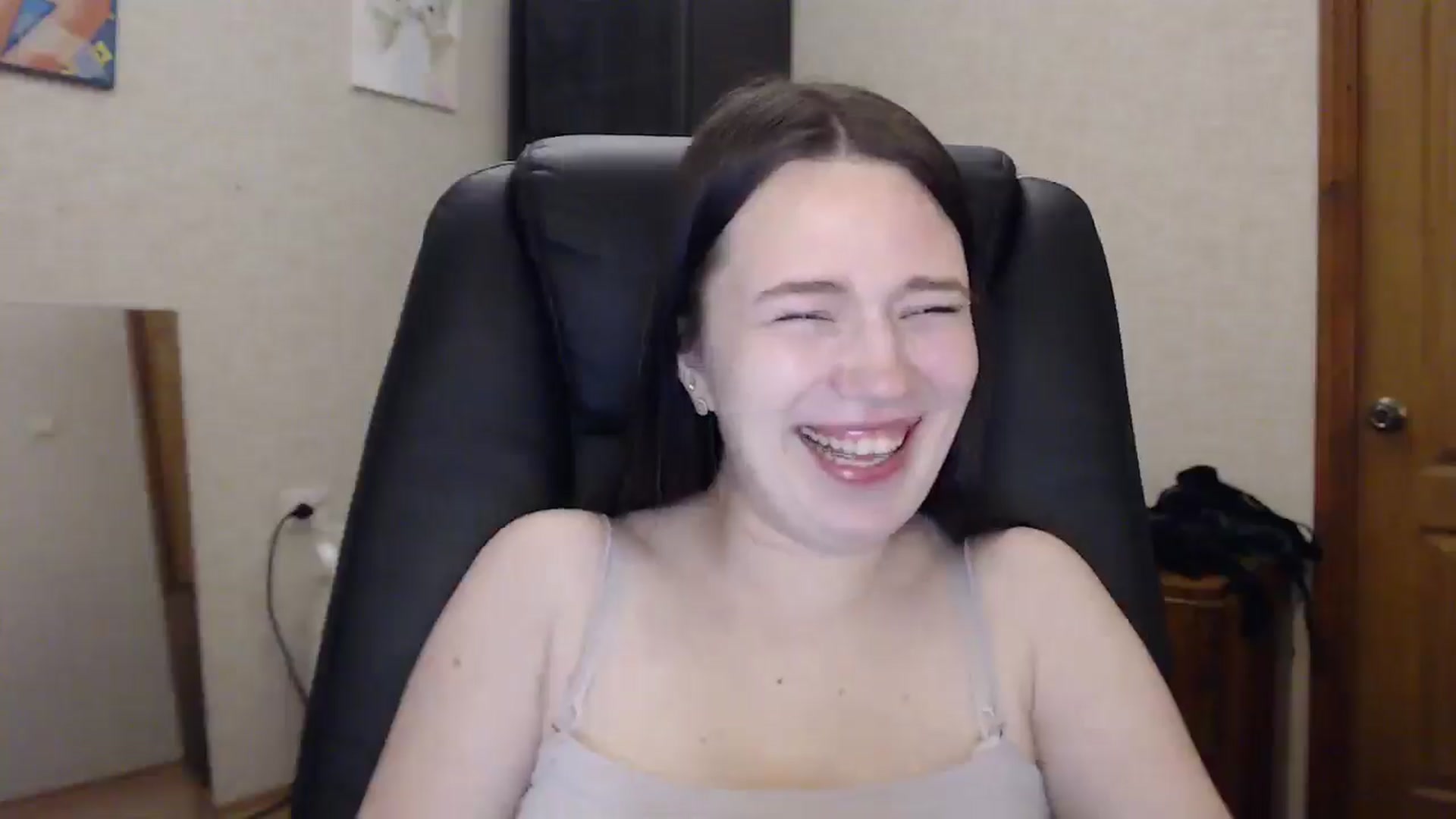 Gallery image thumbnail from Be_beauty's myfreecams stream on, 04/30/2026, 19:50 image 7 of 20