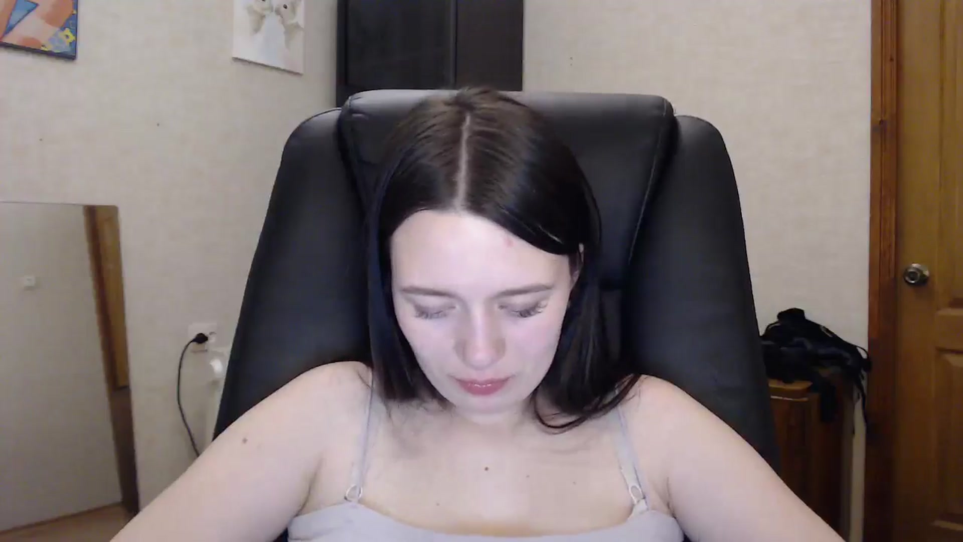 Gallery image thumbnail from Be_beauty's myfreecams stream on, 04/30/2026, 19:50 image 14 of 20