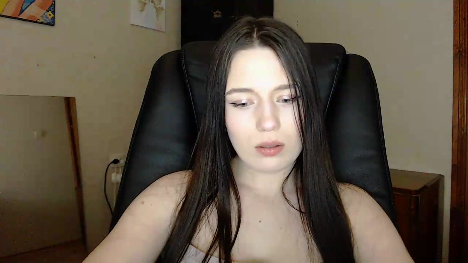 Gallery image thumbnail from Be_beauty's myfreecams stream on, 05/03/2026, 20:21 image 10 of 20