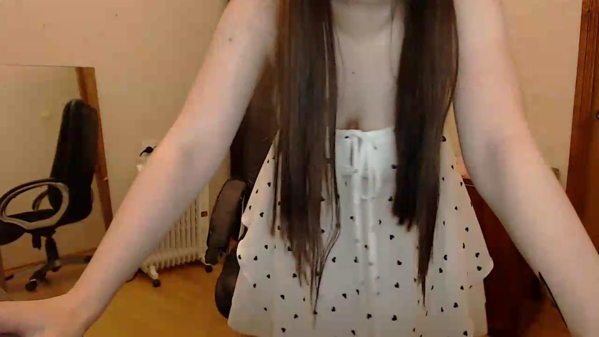 Gallery image thumbnail from Be_beauty's myfreecams stream on, 05/08/2026, 20:36 image 18 of 20