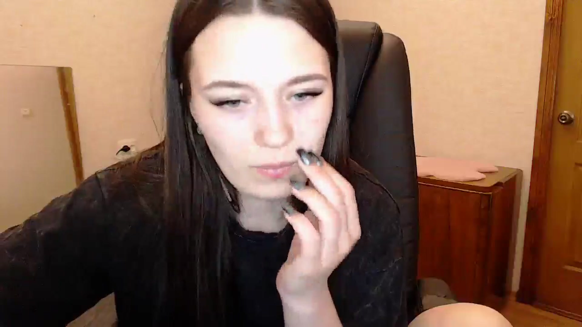 Gallery image thumbnail from Be_beauty's myfreecams stream on, 05/10/2026, 21:23 image 15 of 20