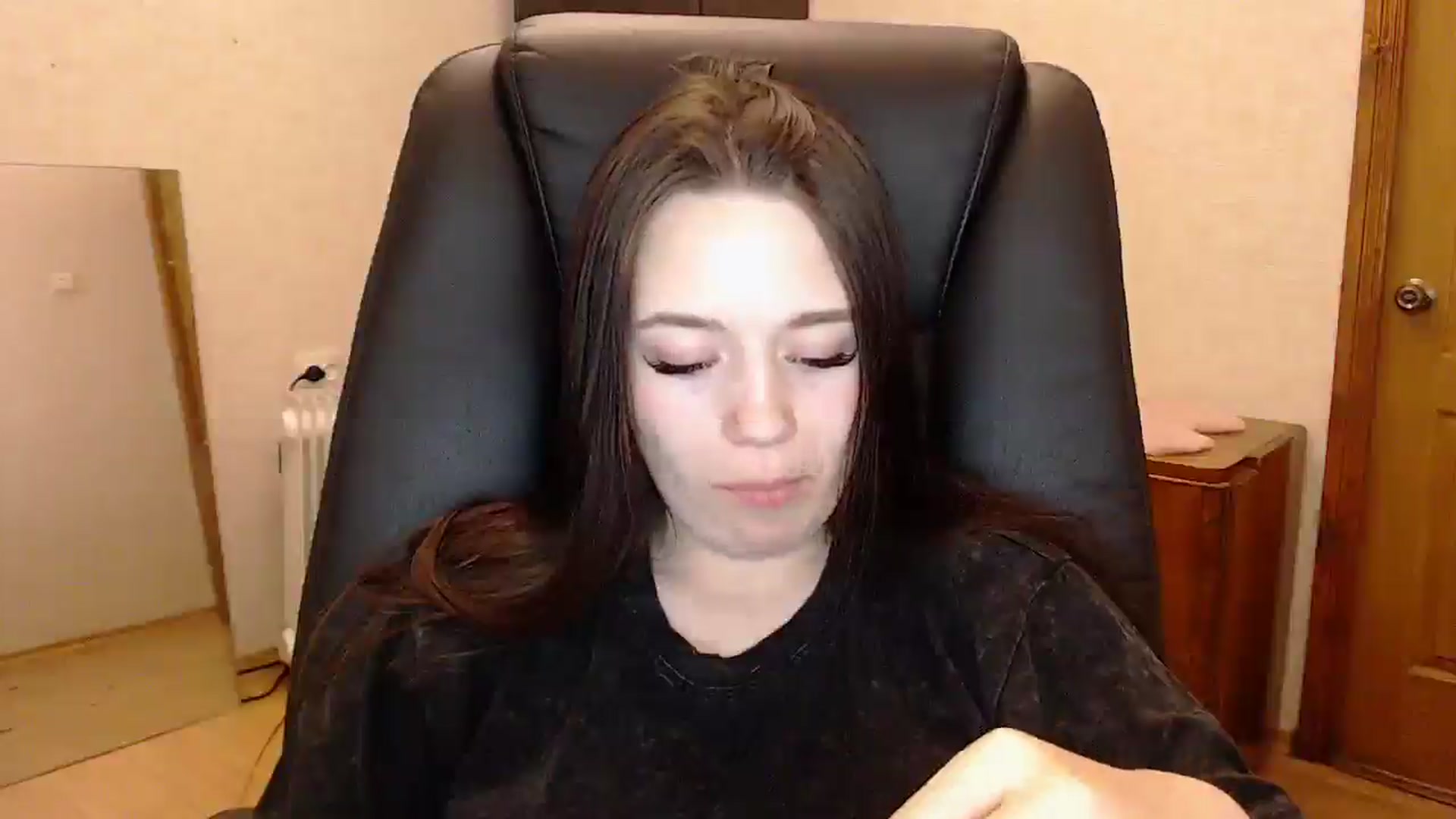 Gallery image thumbnail from Be_beauty's myfreecams stream on, 05/10/2026, 21:23 image 6 of 20