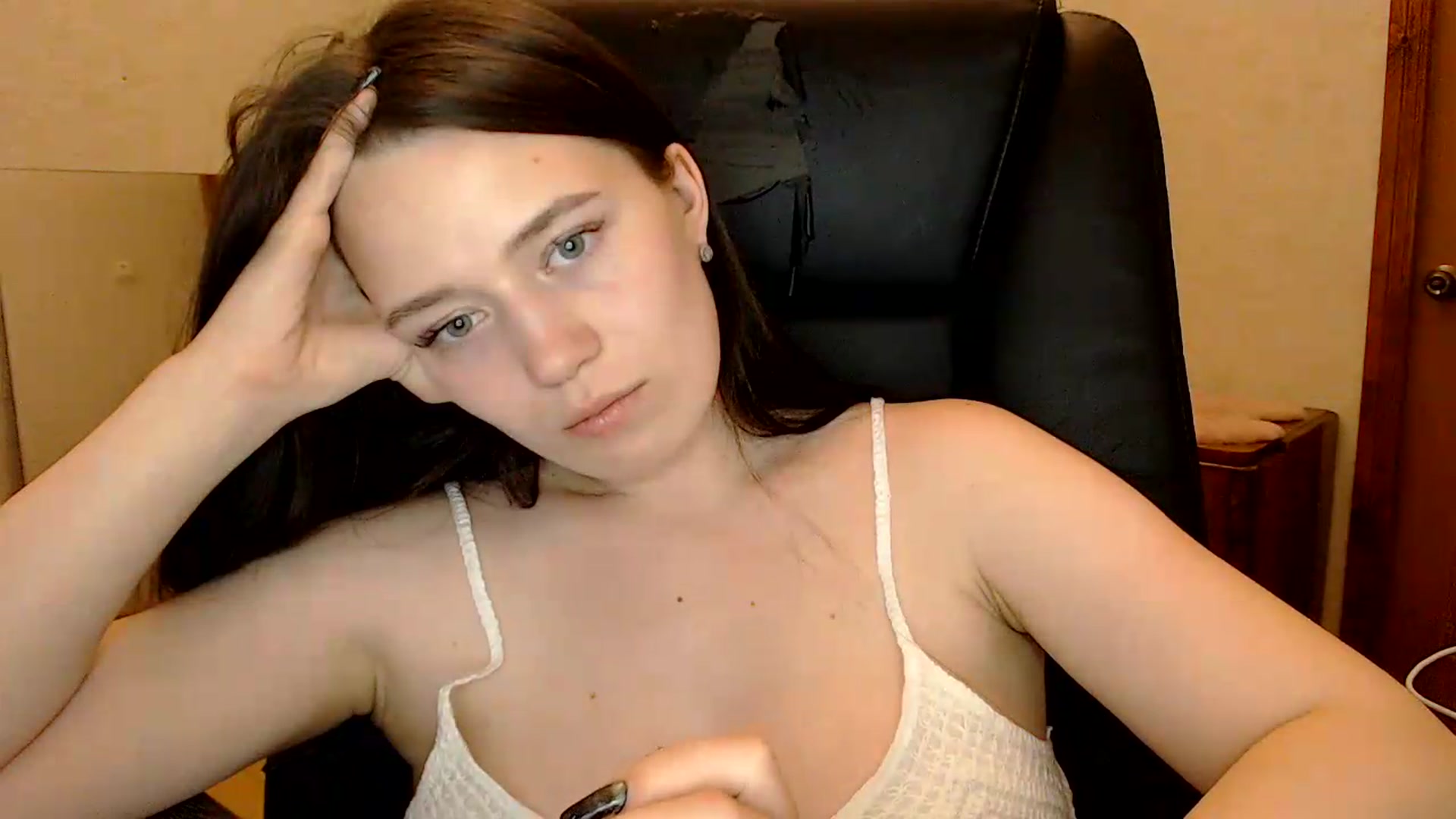 Gallery image thumbnail from Be_beauty's myfreecams stream on, 05/23/2026, 22:55 image 7 of 20