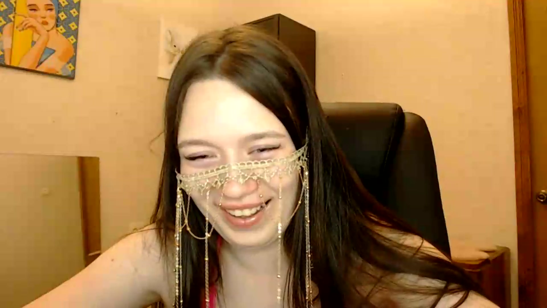 Gallery image thumbnail from Be_beauty's myfreecams stream on, 05/24/2026, 24:00 image 5 of 20