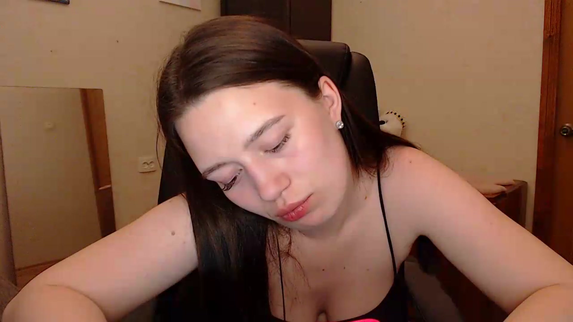 Gallery image thumbnail from Be_beauty's myfreecams stream on, 05/24/2026, 22:16 image 14 of 20