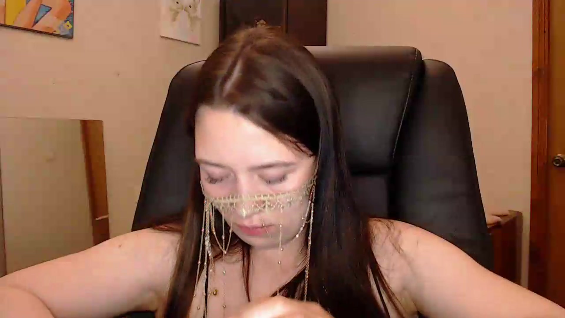 Gallery image thumbnail from Be_beauty's myfreecams stream on, 05/24/2026, 22:16 image 8 of 20