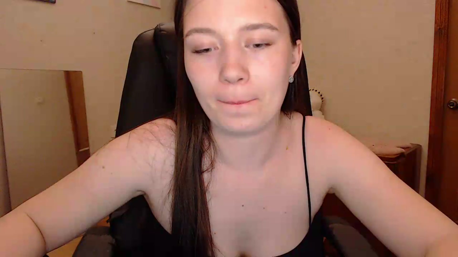 Gallery image thumbnail from Be_beauty's myfreecams stream on, 05/24/2026, 22:16 image 12 of 20