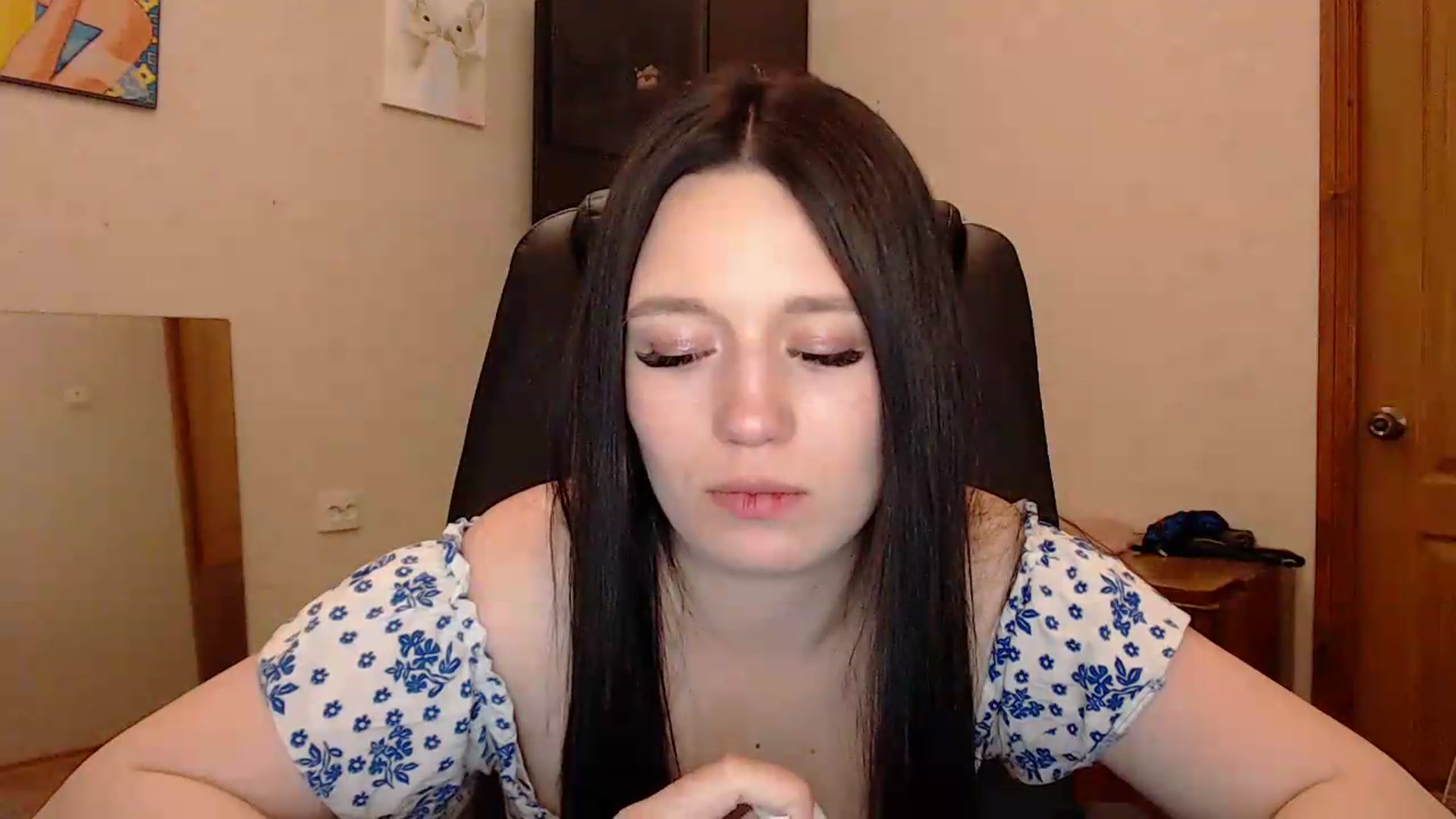 Gallery image thumbnail from Be_beauty's myfreecams stream on, 05/31/2026, 20:45 image 6 of 20