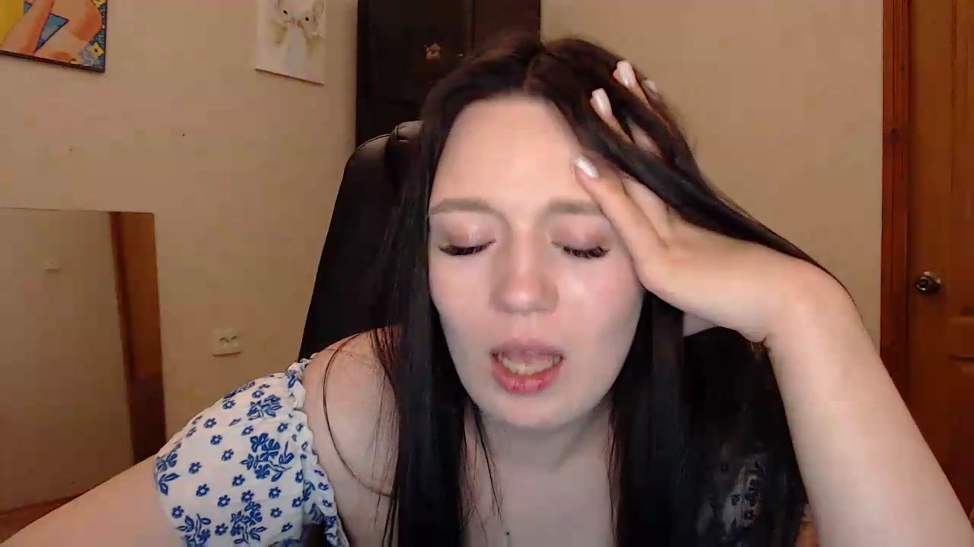 Gallery image thumbnail from Be_beauty's myfreecams stream on, 05/31/2026, 20:45 image 4 of 20