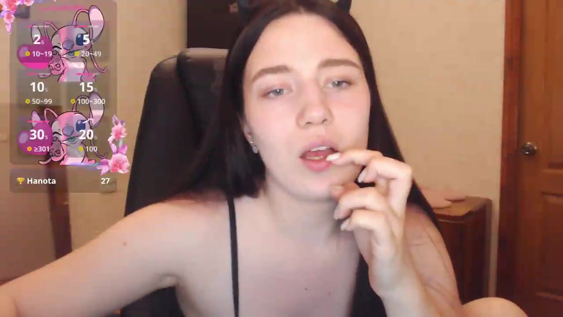 Gallery image thumbnail from Be_beauty's myfreecams stream on, 06/13/2026, 21:32 image 9 of 20