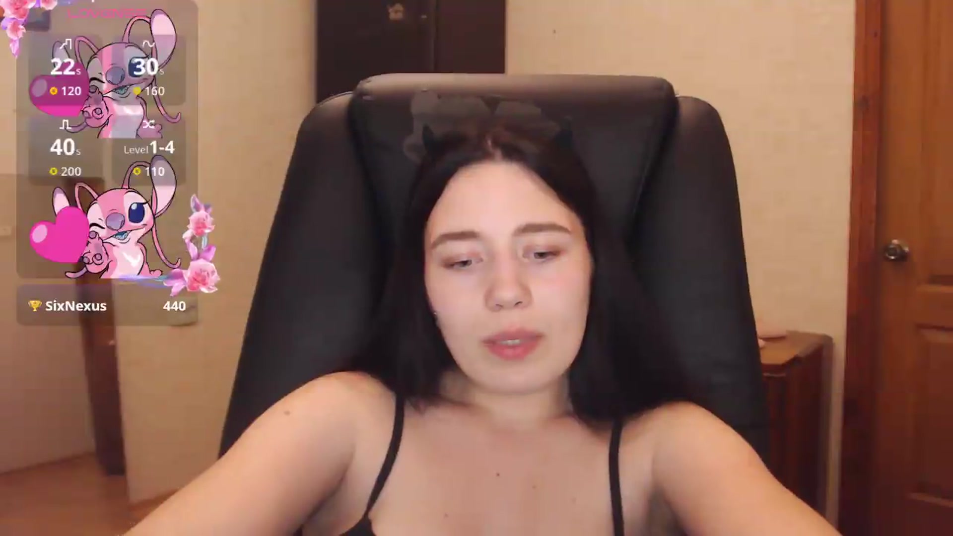 Gallery image thumbnail from Be_beauty's myfreecams stream on, 06/13/2026, 21:32 image 13 of 20