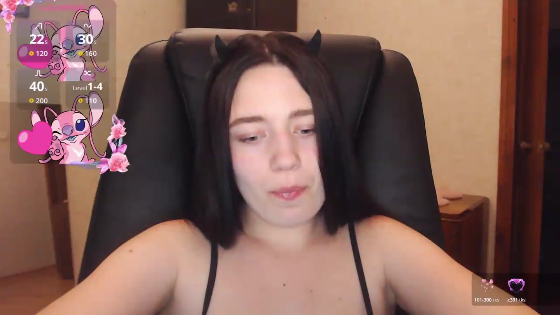 Gallery image thumbnail from Be_beauty's myfreecams stream on, 06/13/2026, 21:32 image 2 of 20