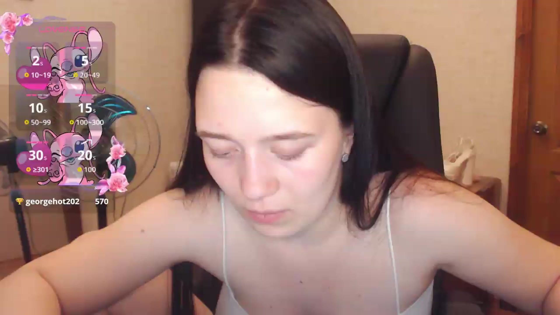Gallery image thumbnail from Be_beauty's myfreecams stream on, 06/23/2026, 24:32 image 13 of 20