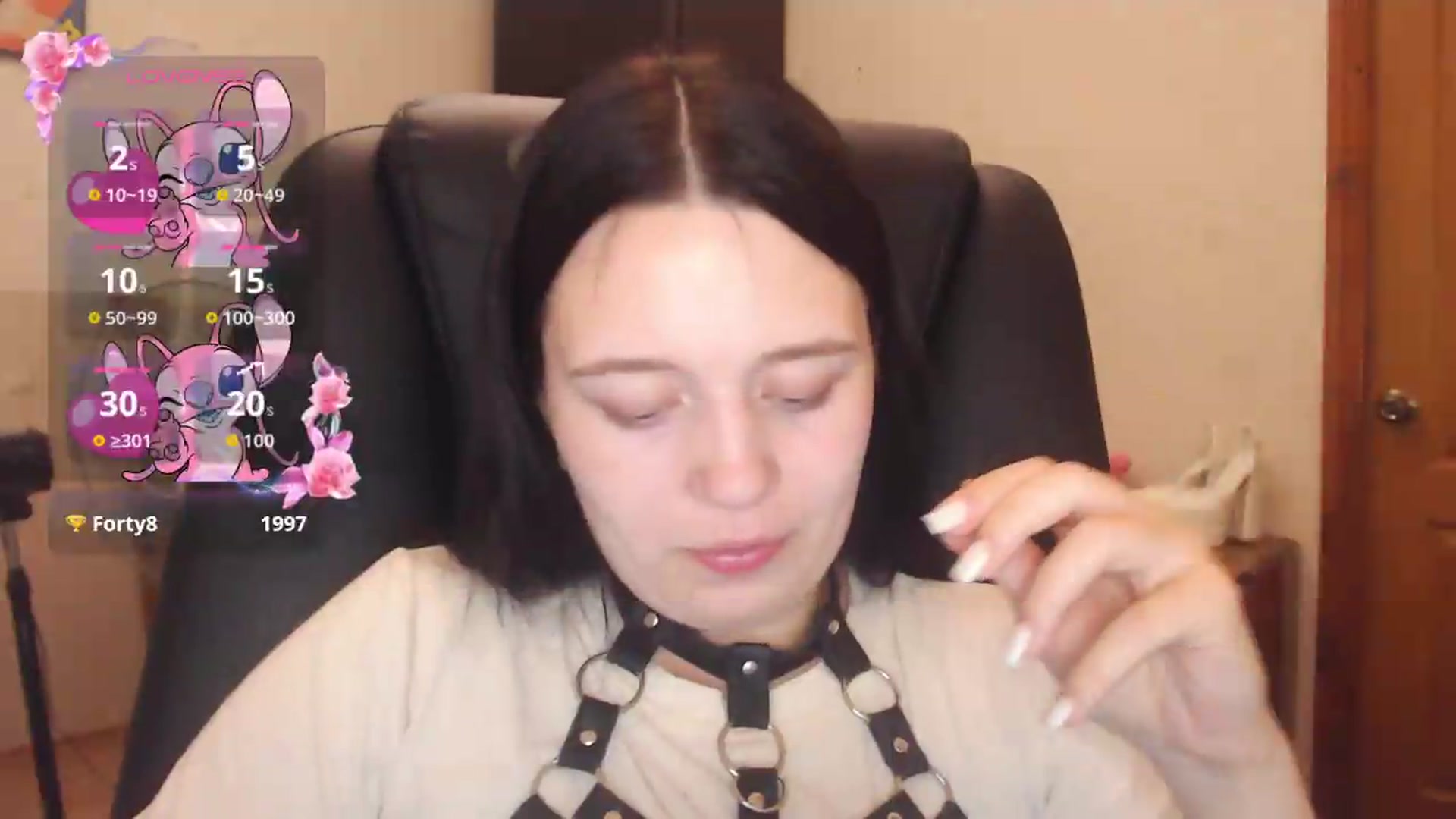 Gallery image thumbnail from Be_beauty's myfreecams stream on, 06/27/2026, 23:33 image 8 of 20