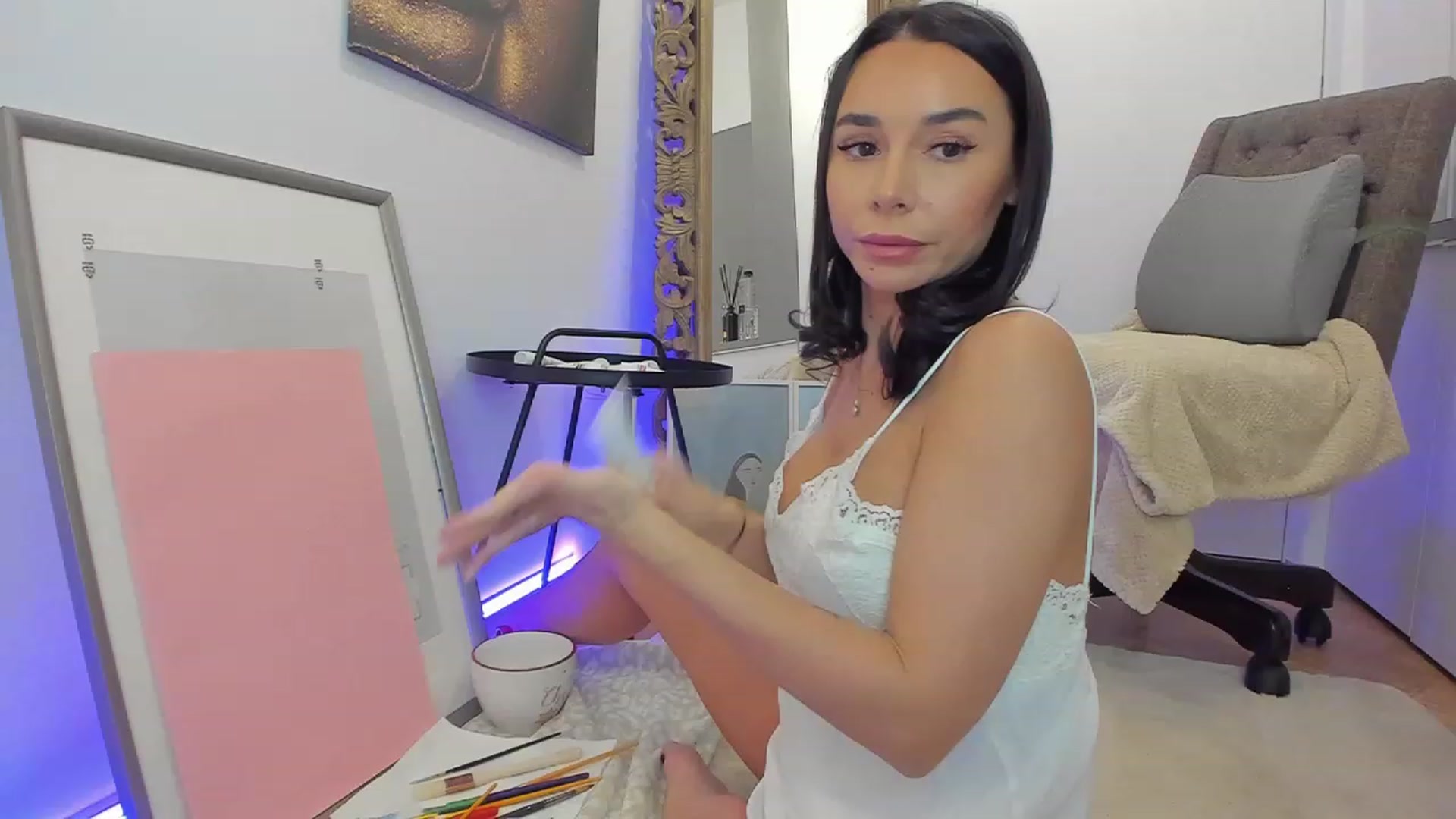 Gallery image thumbnail from BeaBeatrice's myfreecams stream on, 11/17/2022, 21:16 image 3 of 20