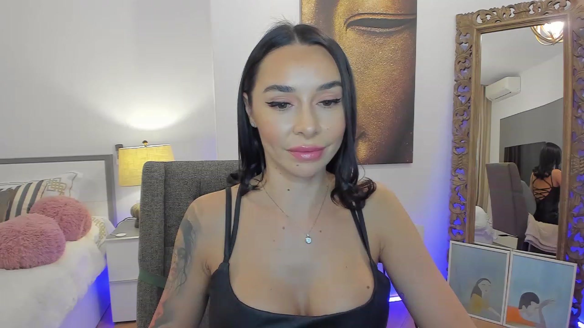 Gallery image thumbnail from BeaBeatrice's myfreecams stream on, 11/18/2022, 19:50 image 15 of 20