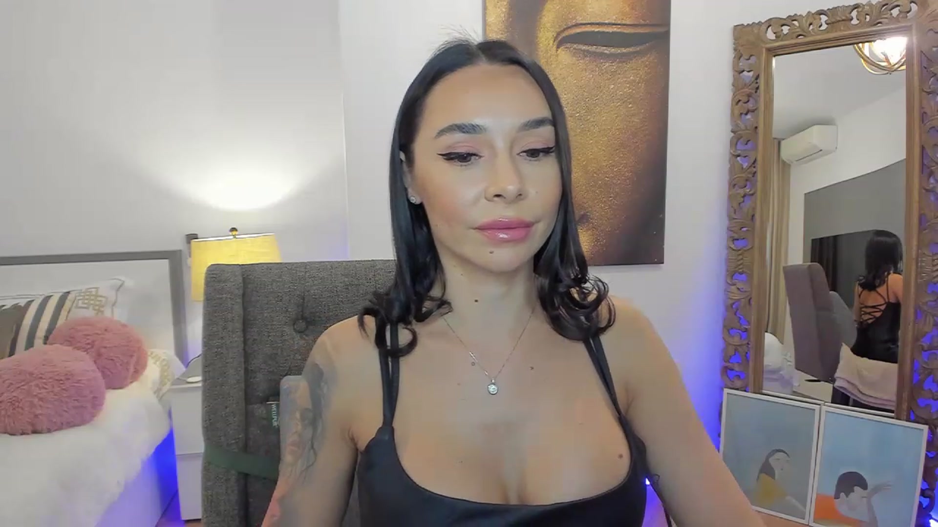 Gallery image thumbnail from BeaBeatrice's myfreecams stream on, 11/18/2022, 19:50 image 17 of 20