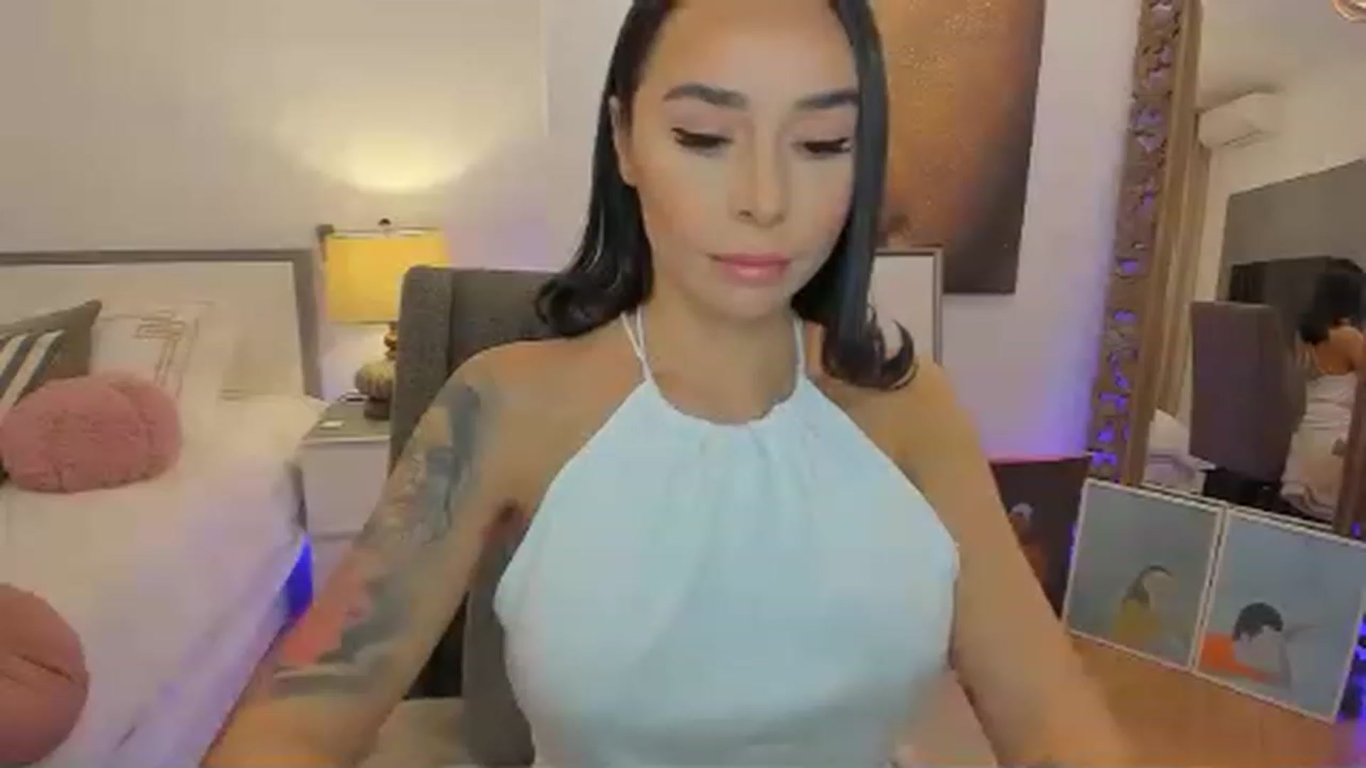 Gallery image thumbnail from BeaBeatrice's myfreecams stream on, 11/19/2022, 20:13 image 3 of 20