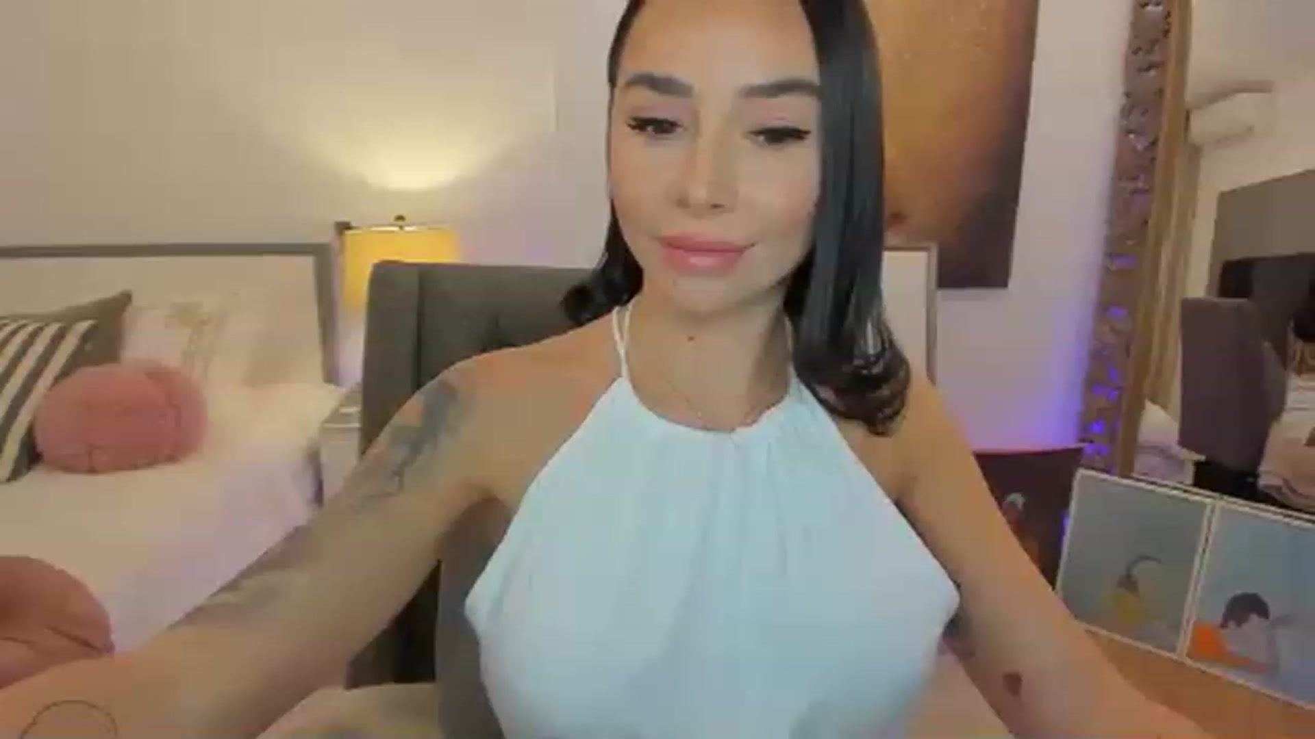 Gallery image thumbnail from BeaBeatrice's myfreecams stream on, 11/19/2022, 20:13 image 13 of 20