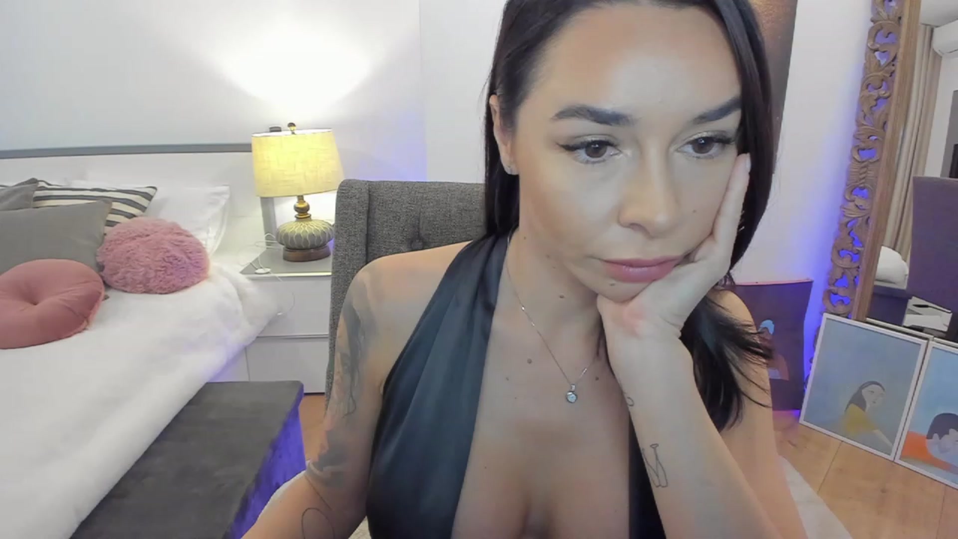 Gallery image thumbnail from BeaBeatrice's myfreecams stream on, 11/24/2022, 07:49 image 9 of 20