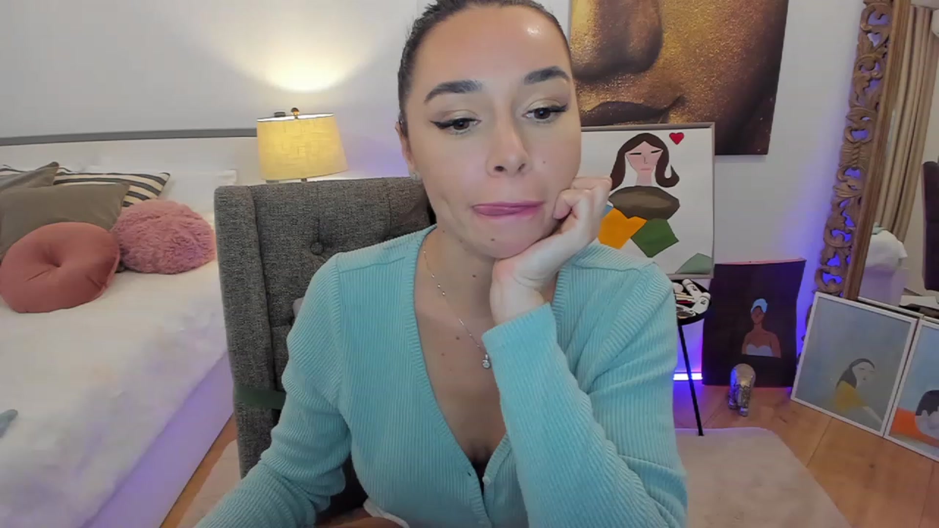 Gallery image thumbnail from BeaBeatrice's myfreecams stream on, 11/24/2022, 13:49 image 6 of 20