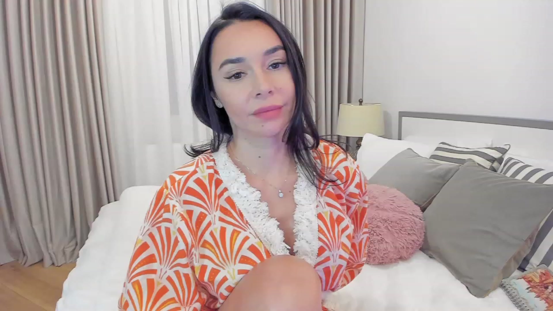 Gallery image thumbnail from BeaBeatrice's myfreecams stream on, 11/25/2022, 18:51 image 14 of 20